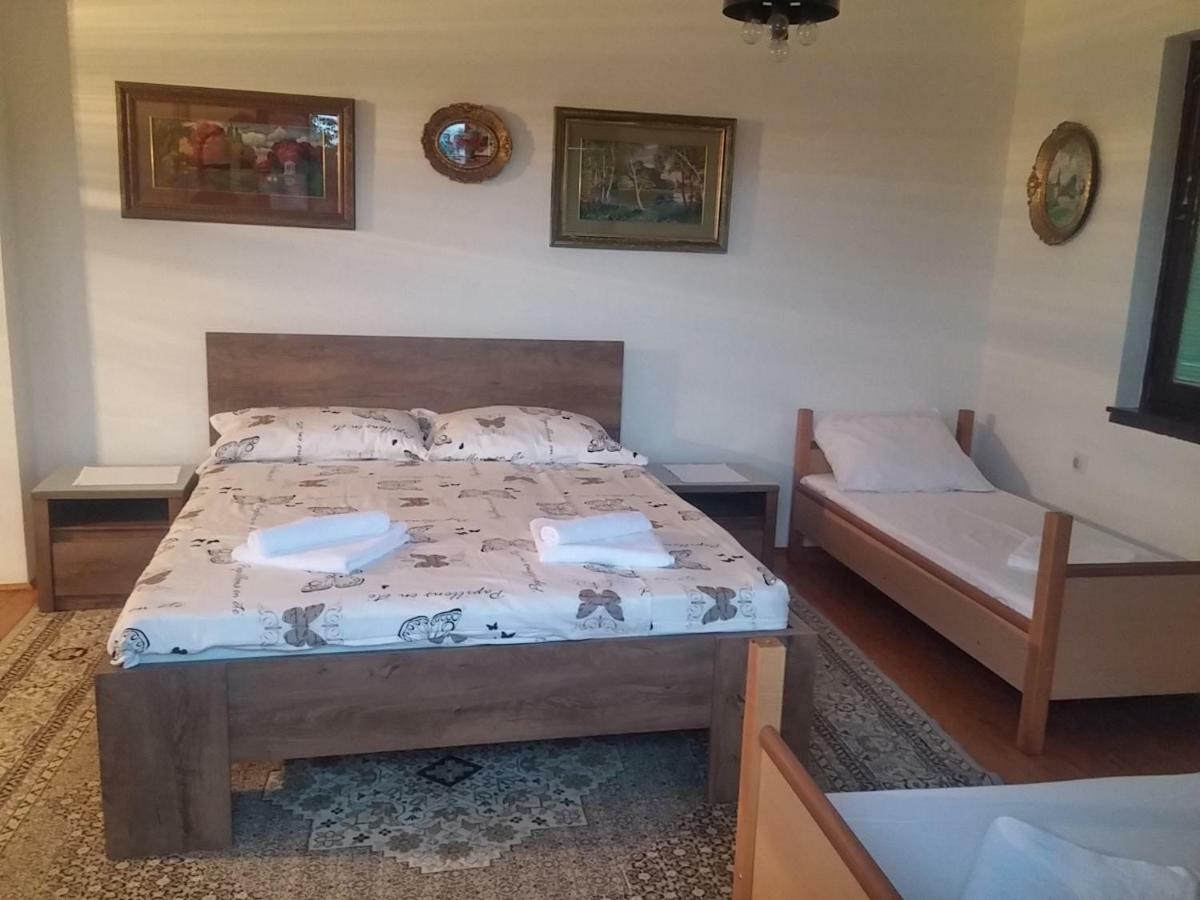 Peaceful Vacation Villa & Garden Sarajevo Ngoại thất bức ảnh
